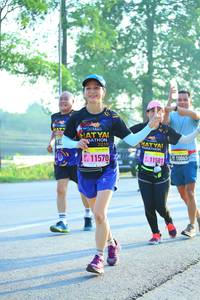 BIB: 11570, 11581
                            <button type="button" onclick="openModal(3808112)" class="btn btn-primary btn-sm float-right btn-popup" data-toggle="modal" data-target=".modal-high-quality">
                        <i class="fas fa-shopping-cart"></i> Add to Cart
                    </button>
                                            <button type="button" onclick="isThisMe(3808112, true)" class="btn btn-success btn-sm float-right btn-popup btn-isme hidden" data-toggle="tooltip" data-placement="bottom" title="นี่คือรูปของคุณใช่ไหม คลิกที่นี่เพื่อเอาเข้าอัลบั้ม">
                        <i class="fas fa-plus"></i> Add to album
                    </button>
                    <button type="button" onclick="isThisMe(3808112, false)" class="btn btn-warning btn-sm float-right btn-popup btn-isnotme hidden">
                        <i class="fas fa-ban"></i> Remove from album
                    </button>