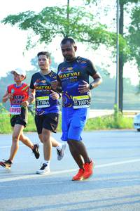 BIB: 2019, 11044, 10075, 21953
                            <button type="button" onclick="openModal(3688069)" class="btn btn-primary btn-sm float-right btn-popup" data-toggle="modal" data-target=".modal-high-quality">
                        <i class="fas fa-shopping-cart"></i> Add to Cart
                    </button>
                                            <button type="button" onclick="isThisMe(3688069, true)" class="btn btn-success btn-sm float-right btn-popup btn-isme hidden" data-toggle="tooltip" data-placement="bottom" title="นี่คือรูปของคุณใช่ไหม คลิกที่นี่เพื่อเอาเข้าอัลบั้ม">
                        <i class="fas fa-plus"></i> Add to album
                    </button>
                    <button type="button" onclick="isThisMe(3688069, false)" class="btn btn-warning btn-sm float-right btn-popup btn-isnotme hidden">
                        <i class="fas fa-ban"></i> Remove from album
                    </button>