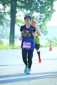 BIB: 22100
                            <button type="button" onclick="openModal(3812158)" class="btn btn-primary btn-sm float-right btn-popup" data-toggle="modal" data-target=".modal-high-quality">
                        <i class="fas fa-shopping-cart"></i> Add to Cart
                    </button>
                                            <button type="button" onclick="isThisMe(3812158, true)" class="btn btn-success btn-sm float-right btn-popup btn-isme hidden" data-toggle="tooltip" data-placement="bottom" title="นี่คือรูปของคุณใช่ไหม คลิกที่นี่เพื่อเอาเข้าอัลบั้ม">
                        <i class="fas fa-plus"></i> Add to album
                    </button>
                    <button type="button" onclick="isThisMe(3812158, false)" class="btn btn-warning btn-sm float-right btn-popup btn-isnotme hidden">
                        <i class="fas fa-ban"></i> Remove from album
                    </button>