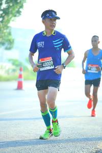 BIB: 40009
                            <button type="button" onclick="openModal(3701852)" class="btn btn-primary btn-sm float-right btn-popup" data-toggle="modal" data-target=".modal-high-quality">
                        <i class="fas fa-shopping-cart"></i> Add to Cart
                    </button>
                                            <button type="button" onclick="isThisMe(3701852, true)" class="btn btn-success btn-sm float-right btn-popup btn-isme hidden" data-toggle="tooltip" data-placement="bottom" title="นี่คือรูปของคุณใช่ไหม คลิกที่นี่เพื่อเอาเข้าอัลบั้ม">
                        <i class="fas fa-plus"></i> Add to album
                    </button>
                    <button type="button" onclick="isThisMe(3701852, false)" class="btn btn-warning btn-sm float-right btn-popup btn-isnotme hidden">
                        <i class="fas fa-ban"></i> Remove from album
                    </button>