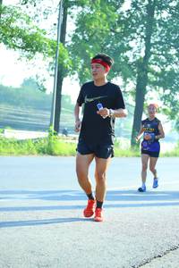 BIB: 
                            <button type="button" onclick="openModal(3695715)" class="btn btn-primary btn-sm float-right btn-popup" data-toggle="modal" data-target=".modal-high-quality">
                        <i class="fas fa-shopping-cart"></i> Add to Cart
                    </button>
                                            <button type="button" onclick="isThisMe(3695715, true)" class="btn btn-success btn-sm float-right btn-popup btn-isme hidden" data-toggle="tooltip" data-placement="bottom" title="นี่คือรูปของคุณใช่ไหม คลิกที่นี่เพื่อเอาเข้าอัลบั้ม">
                        <i class="fas fa-plus"></i> Add to album
                    </button>
                    <button type="button" onclick="isThisMe(3695715, false)" class="btn btn-warning btn-sm float-right btn-popup btn-isnotme hidden">
                        <i class="fas fa-ban"></i> Remove from album
                    </button>