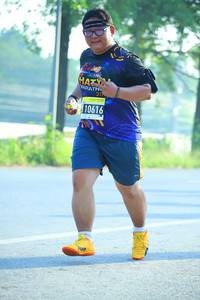 BIB: 10616
                            <button type="button" onclick="openModal(3809279)" class="btn btn-primary btn-sm float-right btn-popup" data-toggle="modal" data-target=".modal-high-quality">
                        <i class="fas fa-shopping-cart"></i> Add to Cart
                    </button>
                                            <button type="button" onclick="isThisMe(3809279, true)" class="btn btn-success btn-sm float-right btn-popup btn-isme hidden" data-toggle="tooltip" data-placement="bottom" title="นี่คือรูปของคุณใช่ไหม คลิกที่นี่เพื่อเอาเข้าอัลบั้ม">
                        <i class="fas fa-plus"></i> Add to album
                    </button>
                    <button type="button" onclick="isThisMe(3809279, false)" class="btn btn-warning btn-sm float-right btn-popup btn-isnotme hidden">
                        <i class="fas fa-ban"></i> Remove from album
                    </button>