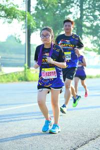 BIB: 1472, 201, 12719
                            <button type="button" onclick="openModal(3700631)" class="btn btn-primary btn-sm float-right btn-popup" data-toggle="modal" data-target=".modal-high-quality">
                        <i class="fas fa-shopping-cart"></i> Add to Cart
                    </button>
                                            <button type="button" onclick="isThisMe(3700631, true)" class="btn btn-success btn-sm float-right btn-popup btn-isme hidden" data-toggle="tooltip" data-placement="bottom" title="นี่คือรูปของคุณใช่ไหม คลิกที่นี่เพื่อเอาเข้าอัลบั้ม">
                        <i class="fas fa-plus"></i> Add to album
                    </button>
                    <button type="button" onclick="isThisMe(3700631, false)" class="btn btn-warning btn-sm float-right btn-popup btn-isnotme hidden">
                        <i class="fas fa-ban"></i> Remove from album
                    </button>