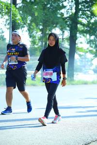 BIB: 22108
                            <button type="button" onclick="openModal(3813666)" class="btn btn-primary btn-sm float-right btn-popup" data-toggle="modal" data-target=".modal-high-quality">
                        <i class="fas fa-shopping-cart"></i> Add to Cart
                    </button>
                                            <button type="button" onclick="isThisMe(3813666, true)" class="btn btn-success btn-sm float-right btn-popup btn-isme hidden" data-toggle="tooltip" data-placement="bottom" title="นี่คือรูปของคุณใช่ไหม คลิกที่นี่เพื่อเอาเข้าอัลบั้ม">
                        <i class="fas fa-plus"></i> Add to album
                    </button>
                    <button type="button" onclick="isThisMe(3813666, false)" class="btn btn-warning btn-sm float-right btn-popup btn-isnotme hidden">
                        <i class="fas fa-ban"></i> Remove from album
                    </button>