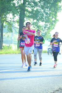 BIB: 221, 2455, 12420
                            <button type="button" onclick="openModal(3706339)" class="btn btn-primary btn-sm float-right btn-popup" data-toggle="modal" data-target=".modal-high-quality">
                        <i class="fas fa-shopping-cart"></i> Add to Cart
                    </button>
                                            <button type="button" onclick="isThisMe(3706339, true)" class="btn btn-success btn-sm float-right btn-popup btn-isme hidden" data-toggle="tooltip" data-placement="bottom" title="นี่คือรูปของคุณใช่ไหม คลิกที่นี่เพื่อเอาเข้าอัลบั้ม">
                        <i class="fas fa-plus"></i> Add to album
                    </button>
                    <button type="button" onclick="isThisMe(3706339, false)" class="btn btn-warning btn-sm float-right btn-popup btn-isnotme hidden">
                        <i class="fas fa-ban"></i> Remove from album
                    </button>