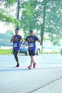 BIB: 20059, 407
                            <button type="button" onclick="openModal(3809292)" class="btn btn-primary btn-sm float-right btn-popup" data-toggle="modal" data-target=".modal-high-quality">
                        <i class="fas fa-shopping-cart"></i> Add to Cart
                    </button>
                                            <button type="button" onclick="isThisMe(3809292, true)" class="btn btn-success btn-sm float-right btn-popup btn-isme hidden" data-toggle="tooltip" data-placement="bottom" title="นี่คือรูปของคุณใช่ไหม คลิกที่นี่เพื่อเอาเข้าอัลบั้ม">
                        <i class="fas fa-plus"></i> Add to album
                    </button>
                    <button type="button" onclick="isThisMe(3809292, false)" class="btn btn-warning btn-sm float-right btn-popup btn-isnotme hidden">
                        <i class="fas fa-ban"></i> Remove from album
                    </button>