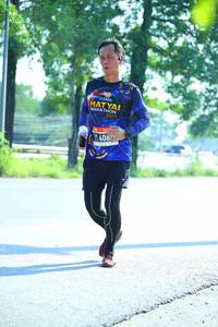 BIB: 406
                            <button type="button" onclick="openModal(3714973)" class="btn btn-primary btn-sm float-right btn-popup" data-toggle="modal" data-target=".modal-high-quality">
                        <i class="fas fa-shopping-cart"></i> Add to Cart
                    </button>
                                            <button type="button" onclick="isThisMe(3714973, true)" class="btn btn-success btn-sm float-right btn-popup btn-isme hidden" data-toggle="tooltip" data-placement="bottom" title="นี่คือรูปของคุณใช่ไหม คลิกที่นี่เพื่อเอาเข้าอัลบั้ม">
                        <i class="fas fa-plus"></i> Add to album
                    </button>
                    <button type="button" onclick="isThisMe(3714973, false)" class="btn btn-warning btn-sm float-right btn-popup btn-isnotme hidden">
                        <i class="fas fa-ban"></i> Remove from album
                    </button>