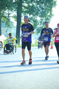 BIB: 
                            <button type="button" onclick="openModal(3712441)" class="btn btn-primary btn-sm float-right btn-popup" data-toggle="modal" data-target=".modal-high-quality">
                        <i class="fas fa-shopping-cart"></i> Add to Cart
                    </button>
                                            <button type="button" onclick="isThisMe(3712441, true)" class="btn btn-success btn-sm float-right btn-popup btn-isme hidden" data-toggle="tooltip" data-placement="bottom" title="นี่คือรูปของคุณใช่ไหม คลิกที่นี่เพื่อเอาเข้าอัลบั้ม">
                        <i class="fas fa-plus"></i> Add to album
                    </button>
                    <button type="button" onclick="isThisMe(3712441, false)" class="btn btn-warning btn-sm float-right btn-popup btn-isnotme hidden">
                        <i class="fas fa-ban"></i> Remove from album
                    </button>