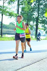 BIB: 22082
                            <button type="button" onclick="openModal(3812907)" class="btn btn-primary btn-sm float-right btn-popup" data-toggle="modal" data-target=".modal-high-quality">
                        <i class="fas fa-shopping-cart"></i> Add to Cart
                    </button>
                                            <button type="button" onclick="isThisMe(3812907, true)" class="btn btn-success btn-sm float-right btn-popup btn-isme hidden" data-toggle="tooltip" data-placement="bottom" title="นี่คือรูปของคุณใช่ไหม คลิกที่นี่เพื่อเอาเข้าอัลบั้ม">
                        <i class="fas fa-plus"></i> Add to album
                    </button>
                    <button type="button" onclick="isThisMe(3812907, false)" class="btn btn-warning btn-sm float-right btn-popup btn-isnotme hidden">
                        <i class="fas fa-ban"></i> Remove from album
                    </button>