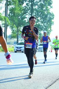 BIB: 201, 41180
                            <button type="button" onclick="openModal(3812965)" class="btn btn-primary btn-sm float-right btn-popup" data-toggle="modal" data-target=".modal-high-quality">
                        <i class="fas fa-shopping-cart"></i> Add to Cart
                    </button>
                                            <button type="button" onclick="isThisMe(3812965, true)" class="btn btn-success btn-sm float-right btn-popup btn-isme hidden" data-toggle="tooltip" data-placement="bottom" title="นี่คือรูปของคุณใช่ไหม คลิกที่นี่เพื่อเอาเข้าอัลบั้ม">
                        <i class="fas fa-plus"></i> Add to album
                    </button>
                    <button type="button" onclick="isThisMe(3812965, false)" class="btn btn-warning btn-sm float-right btn-popup btn-isnotme hidden">
                        <i class="fas fa-ban"></i> Remove from album
                    </button>