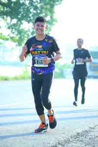 BIB: 211
                            <button type="button" onclick="openModal(3811333)" class="btn btn-primary btn-sm float-right btn-popup" data-toggle="modal" data-target=".modal-high-quality">
                        <i class="fas fa-shopping-cart"></i> Add to Cart
                    </button>
                                            <button type="button" onclick="isThisMe(3811333, true)" class="btn btn-success btn-sm float-right btn-popup btn-isme hidden" data-toggle="tooltip" data-placement="bottom" title="นี่คือรูปของคุณใช่ไหม คลิกที่นี่เพื่อเอาเข้าอัลบั้ม">
                        <i class="fas fa-plus"></i> Add to album
                    </button>
                    <button type="button" onclick="isThisMe(3811333, false)" class="btn btn-warning btn-sm float-right btn-popup btn-isnotme hidden">
                        <i class="fas fa-ban"></i> Remove from album
                    </button>