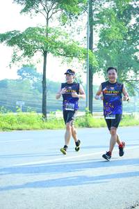 BIB: 21177
                            <button type="button" onclick="openModal(3811631)" class="btn btn-primary btn-sm float-right btn-popup" data-toggle="modal" data-target=".modal-high-quality">
                        <i class="fas fa-shopping-cart"></i> Add to Cart
                    </button>
                                            <button type="button" onclick="isThisMe(3811631, true)" class="btn btn-success btn-sm float-right btn-popup btn-isme hidden" data-toggle="tooltip" data-placement="bottom" title="นี่คือรูปของคุณใช่ไหม คลิกที่นี่เพื่อเอาเข้าอัลบั้ม">
                        <i class="fas fa-plus"></i> Add to album
                    </button>
                    <button type="button" onclick="isThisMe(3811631, false)" class="btn btn-warning btn-sm float-right btn-popup btn-isnotme hidden">
                        <i class="fas fa-ban"></i> Remove from album
                    </button>