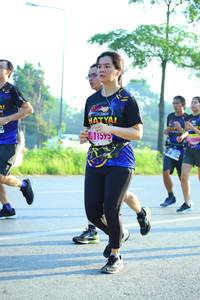 BIB: 1159
                            <button type="button" onclick="openModal(3701635)" class="btn btn-primary btn-sm float-right btn-popup" data-toggle="modal" data-target=".modal-high-quality">
                        <i class="fas fa-shopping-cart"></i> Add to Cart
                    </button>
                                            <button type="button" onclick="isThisMe(3701635, true)" class="btn btn-success btn-sm float-right btn-popup btn-isme hidden" data-toggle="tooltip" data-placement="bottom" title="นี่คือรูปของคุณใช่ไหม คลิกที่นี่เพื่อเอาเข้าอัลบั้ม">
                        <i class="fas fa-plus"></i> Add to album
                    </button>
                    <button type="button" onclick="isThisMe(3701635, false)" class="btn btn-warning btn-sm float-right btn-popup btn-isnotme hidden">
                        <i class="fas fa-ban"></i> Remove from album
                    </button>