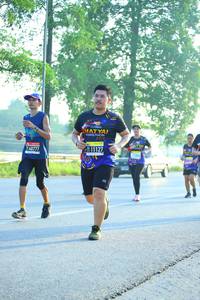 BIB: 0777
                            <button type="button" onclick="openModal(3684585)" class="btn btn-primary btn-sm float-right btn-popup" data-toggle="modal" data-target=".modal-high-quality">
                        <i class="fas fa-shopping-cart"></i> Add to Cart
                    </button>
                                            <button type="button" onclick="isThisMe(3684585, true)" class="btn btn-success btn-sm float-right btn-popup btn-isme hidden" data-toggle="tooltip" data-placement="bottom" title="นี่คือรูปของคุณใช่ไหม คลิกที่นี่เพื่อเอาเข้าอัลบั้ม">
                        <i class="fas fa-plus"></i> Add to album
                    </button>
                    <button type="button" onclick="isThisMe(3684585, false)" class="btn btn-warning btn-sm float-right btn-popup btn-isnotme hidden">
                        <i class="fas fa-ban"></i> Remove from album
                    </button>