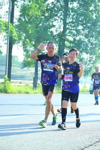 BIB: 20297, 22182
                            <button type="button" onclick="openModal(3712594)" class="btn btn-primary btn-sm float-right btn-popup" data-toggle="modal" data-target=".modal-high-quality">
                        <i class="fas fa-shopping-cart"></i> Add to Cart
                    </button>
                                            <button type="button" onclick="isThisMe(3712594, true)" class="btn btn-success btn-sm float-right btn-popup btn-isme hidden" data-toggle="tooltip" data-placement="bottom" title="นี่คือรูปของคุณใช่ไหม คลิกที่นี่เพื่อเอาเข้าอัลบั้ม">
                        <i class="fas fa-plus"></i> Add to album
                    </button>
                    <button type="button" onclick="isThisMe(3712594, false)" class="btn btn-warning btn-sm float-right btn-popup btn-isnotme hidden">
                        <i class="fas fa-ban"></i> Remove from album
                    </button>