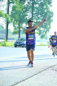 BIB: 21525
                            <button type="button" onclick="openModal(3701757)" class="btn btn-primary btn-sm float-right btn-popup" data-toggle="modal" data-target=".modal-high-quality">
                        <i class="fas fa-shopping-cart"></i> Add to Cart
                    </button>
                                            <button type="button" onclick="isThisMe(3701757, true)" class="btn btn-success btn-sm float-right btn-popup btn-isme hidden" data-toggle="tooltip" data-placement="bottom" title="นี่คือรูปของคุณใช่ไหม คลิกที่นี่เพื่อเอาเข้าอัลบั้ม">
                        <i class="fas fa-plus"></i> Add to album
                    </button>
                    <button type="button" onclick="isThisMe(3701757, false)" class="btn btn-warning btn-sm float-right btn-popup btn-isnotme hidden">
                        <i class="fas fa-ban"></i> Remove from album
                    </button>