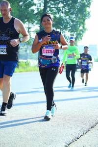 BIB: 0950, 22246
                            <button type="button" onclick="openModal(3713140)" class="btn btn-primary btn-sm float-right btn-popup" data-toggle="modal" data-target=".modal-high-quality">
                        <i class="fas fa-shopping-cart"></i> Add to Cart
                    </button>
                                            <button type="button" onclick="isThisMe(3713140, true)" class="btn btn-success btn-sm float-right btn-popup btn-isme hidden" data-toggle="tooltip" data-placement="bottom" title="นี่คือรูปของคุณใช่ไหม คลิกที่นี่เพื่อเอาเข้าอัลบั้ม">
                        <i class="fas fa-plus"></i> Add to album
                    </button>
                    <button type="button" onclick="isThisMe(3713140, false)" class="btn btn-warning btn-sm float-right btn-popup btn-isnotme hidden">
                        <i class="fas fa-ban"></i> Remove from album
                    </button>