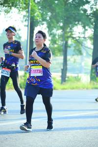 BIB: 11736
                            <button type="button" onclick="openModal(3686322)" class="btn btn-primary btn-sm float-right btn-popup" data-toggle="modal" data-target=".modal-high-quality">
                        <i class="fas fa-shopping-cart"></i> Add to Cart
                    </button>
                                            <button type="button" onclick="isThisMe(3686322, true)" class="btn btn-success btn-sm float-right btn-popup btn-isme hidden" data-toggle="tooltip" data-placement="bottom" title="นี่คือรูปของคุณใช่ไหม คลิกที่นี่เพื่อเอาเข้าอัลบั้ม">
                        <i class="fas fa-plus"></i> Add to album
                    </button>
                    <button type="button" onclick="isThisMe(3686322, false)" class="btn btn-warning btn-sm float-right btn-popup btn-isnotme hidden">
                        <i class="fas fa-ban"></i> Remove from album
                    </button>