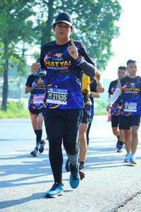 BIB: 2019, 21535, 217
                            <button type="button" onclick="openModal(3713279)" class="btn btn-primary btn-sm float-right btn-popup" data-toggle="modal" data-target=".modal-high-quality">
                        <i class="fas fa-shopping-cart"></i> Add to Cart
                    </button>
                                            <button type="button" onclick="isThisMe(3713279, true)" class="btn btn-success btn-sm float-right btn-popup btn-isme hidden" data-toggle="tooltip" data-placement="bottom" title="นี่คือรูปของคุณใช่ไหม คลิกที่นี่เพื่อเอาเข้าอัลบั้ม">
                        <i class="fas fa-plus"></i> Add to album
                    </button>
                    <button type="button" onclick="isThisMe(3713279, false)" class="btn btn-warning btn-sm float-right btn-popup btn-isnotme hidden">
                        <i class="fas fa-ban"></i> Remove from album
                    </button>