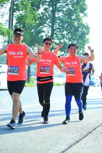 BIB: 21608, 21611, 21182, 
                            <button type="button" onclick="openModal(3712661)" class="btn btn-primary btn-sm float-right btn-popup" data-toggle="modal" data-target=".modal-high-quality">
                        <i class="fas fa-shopping-cart"></i> Add to Cart
                    </button>
                                            <button type="button" onclick="isThisMe(3712661, true)" class="btn btn-success btn-sm float-right btn-popup btn-isme hidden" data-toggle="tooltip" data-placement="bottom" title="นี่คือรูปของคุณใช่ไหม คลิกที่นี่เพื่อเอาเข้าอัลบั้ม">
                        <i class="fas fa-plus"></i> Add to album
                    </button>
                    <button type="button" onclick="isThisMe(3712661, false)" class="btn btn-warning btn-sm float-right btn-popup btn-isnotme hidden">
                        <i class="fas fa-ban"></i> Remove from album
                    </button>