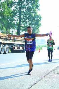 BIB: 40786
                            <button type="button" onclick="openModal(3700193)" class="btn btn-primary btn-sm float-right btn-popup" data-toggle="modal" data-target=".modal-high-quality">
                        <i class="fas fa-shopping-cart"></i> Add to Cart
                    </button>
                                            <button type="button" onclick="isThisMe(3700193, true)" class="btn btn-success btn-sm float-right btn-popup btn-isme hidden" data-toggle="tooltip" data-placement="bottom" title="นี่คือรูปของคุณใช่ไหม คลิกที่นี่เพื่อเอาเข้าอัลบั้ม">
                        <i class="fas fa-plus"></i> Add to album
                    </button>
                    <button type="button" onclick="isThisMe(3700193, false)" class="btn btn-warning btn-sm float-right btn-popup btn-isnotme hidden">
                        <i class="fas fa-ban"></i> Remove from album
                    </button>