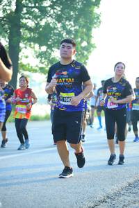 BIB: 106, 12277
                            <button type="button" onclick="openModal(3693752)" class="btn btn-primary btn-sm float-right btn-popup" data-toggle="modal" data-target=".modal-high-quality">
                        <i class="fas fa-shopping-cart"></i> Add to Cart
                    </button>
                                            <button type="button" onclick="isThisMe(3693752, true)" class="btn btn-success btn-sm float-right btn-popup btn-isme hidden" data-toggle="tooltip" data-placement="bottom" title="นี่คือรูปของคุณใช่ไหม คลิกที่นี่เพื่อเอาเข้าอัลบั้ม">
                        <i class="fas fa-plus"></i> Add to album
                    </button>
                    <button type="button" onclick="isThisMe(3693752, false)" class="btn btn-warning btn-sm float-right btn-popup btn-isnotme hidden">
                        <i class="fas fa-ban"></i> Remove from album
                    </button>