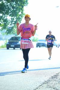 BIB: 22010
                            <button type="button" onclick="openModal(3812809)" class="btn btn-primary btn-sm float-right btn-popup" data-toggle="modal" data-target=".modal-high-quality">
                        <i class="fas fa-shopping-cart"></i> Add to Cart
                    </button>
                                            <button type="button" onclick="isThisMe(3812809, true)" class="btn btn-success btn-sm float-right btn-popup btn-isme hidden" data-toggle="tooltip" data-placement="bottom" title="นี่คือรูปของคุณใช่ไหม คลิกที่นี่เพื่อเอาเข้าอัลบั้ม">
                        <i class="fas fa-plus"></i> Add to album
                    </button>
                    <button type="button" onclick="isThisMe(3812809, false)" class="btn btn-warning btn-sm float-right btn-popup btn-isnotme hidden">
                        <i class="fas fa-ban"></i> Remove from album
                    </button>