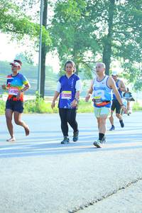 BIB: 12329, 41387
                            <button type="button" onclick="openModal(3808731)" class="btn btn-primary btn-sm float-right btn-popup" data-toggle="modal" data-target=".modal-high-quality">
                        <i class="fas fa-shopping-cart"></i> Add to Cart
                    </button>
                                            <button type="button" onclick="isThisMe(3808731, true)" class="btn btn-success btn-sm float-right btn-popup btn-isme hidden" data-toggle="tooltip" data-placement="bottom" title="นี่คือรูปของคุณใช่ไหม คลิกที่นี่เพื่อเอาเข้าอัลบั้ม">
                        <i class="fas fa-plus"></i> Add to album
                    </button>
                    <button type="button" onclick="isThisMe(3808731, false)" class="btn btn-warning btn-sm float-right btn-popup btn-isnotme hidden">
                        <i class="fas fa-ban"></i> Remove from album
                    </button>