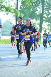 BIB: 201, 12397, 12640
                            <button type="button" onclick="openModal(3807831)" class="btn btn-primary btn-sm float-right btn-popup" data-toggle="modal" data-target=".modal-high-quality">
                        <i class="fas fa-shopping-cart"></i> Add to Cart
                    </button>
                                            <button type="button" onclick="isThisMe(3807831, true)" class="btn btn-success btn-sm float-right btn-popup btn-isme hidden" data-toggle="tooltip" data-placement="bottom" title="นี่คือรูปของคุณใช่ไหม คลิกที่นี่เพื่อเอาเข้าอัลบั้ม">
                        <i class="fas fa-plus"></i> Add to album
                    </button>
                    <button type="button" onclick="isThisMe(3807831, false)" class="btn btn-warning btn-sm float-right btn-popup btn-isnotme hidden">
                        <i class="fas fa-ban"></i> Remove from album
                    </button>