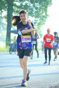 BIB: 209, 12505
                            <button type="button" onclick="openModal(3698629)" class="btn btn-primary btn-sm float-right btn-popup" data-toggle="modal" data-target=".modal-high-quality">
                        <i class="fas fa-shopping-cart"></i> Add to Cart
                    </button>
                                            <button type="button" onclick="isThisMe(3698629, true)" class="btn btn-success btn-sm float-right btn-popup btn-isme hidden" data-toggle="tooltip" data-placement="bottom" title="นี่คือรูปของคุณใช่ไหม คลิกที่นี่เพื่อเอาเข้าอัลบั้ม">
                        <i class="fas fa-plus"></i> Add to album
                    </button>
                    <button type="button" onclick="isThisMe(3698629, false)" class="btn btn-warning btn-sm float-right btn-popup btn-isnotme hidden">
                        <i class="fas fa-ban"></i> Remove from album
                    </button>