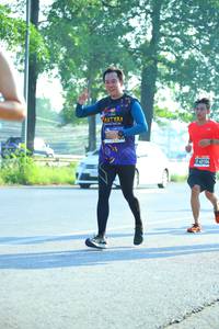 BIB: 40104
                            <button type="button" onclick="openModal(3812352)" class="btn btn-primary btn-sm float-right btn-popup" data-toggle="modal" data-target=".modal-high-quality">
                        <i class="fas fa-shopping-cart"></i> Add to Cart
                    </button>
                                            <button type="button" onclick="isThisMe(3812352, true)" class="btn btn-success btn-sm float-right btn-popup btn-isme hidden" data-toggle="tooltip" data-placement="bottom" title="นี่คือรูปของคุณใช่ไหม คลิกที่นี่เพื่อเอาเข้าอัลบั้ม">
                        <i class="fas fa-plus"></i> Add to album
                    </button>
                    <button type="button" onclick="isThisMe(3812352, false)" class="btn btn-warning btn-sm float-right btn-popup btn-isnotme hidden">
                        <i class="fas fa-ban"></i> Remove from album
                    </button>