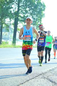 BIB: 40084
                            <button type="button" onclick="openModal(3812445)" class="btn btn-primary btn-sm float-right btn-popup" data-toggle="modal" data-target=".modal-high-quality">
                        <i class="fas fa-shopping-cart"></i> Add to Cart
                    </button>
                                            <button type="button" onclick="isThisMe(3812445, true)" class="btn btn-success btn-sm float-right btn-popup btn-isme hidden" data-toggle="tooltip" data-placement="bottom" title="นี่คือรูปของคุณใช่ไหม คลิกที่นี่เพื่อเอาเข้าอัลบั้ม">
                        <i class="fas fa-plus"></i> Add to album
                    </button>
                    <button type="button" onclick="isThisMe(3812445, false)" class="btn btn-warning btn-sm float-right btn-popup btn-isnotme hidden">
                        <i class="fas fa-ban"></i> Remove from album
                    </button>