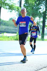 BIB: 40411
                            <button type="button" onclick="openModal(3714833)" class="btn btn-primary btn-sm float-right btn-popup" data-toggle="modal" data-target=".modal-high-quality">
                        <i class="fas fa-shopping-cart"></i> Add to Cart
                    </button>
                                            <button type="button" onclick="isThisMe(3714833, true)" class="btn btn-success btn-sm float-right btn-popup btn-isme hidden" data-toggle="tooltip" data-placement="bottom" title="นี่คือรูปของคุณใช่ไหม คลิกที่นี่เพื่อเอาเข้าอัลบั้ม">
                        <i class="fas fa-plus"></i> Add to album
                    </button>
                    <button type="button" onclick="isThisMe(3714833, false)" class="btn btn-warning btn-sm float-right btn-popup btn-isnotme hidden">
                        <i class="fas fa-ban"></i> Remove from album
                    </button>