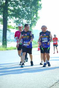 BIB: 20828
                            <button type="button" onclick="openModal(3712861)" class="btn btn-primary btn-sm float-right btn-popup" data-toggle="modal" data-target=".modal-high-quality">
                        <i class="fas fa-shopping-cart"></i> Add to Cart
                    </button>
                                            <button type="button" onclick="isThisMe(3712861, true)" class="btn btn-success btn-sm float-right btn-popup btn-isme hidden" data-toggle="tooltip" data-placement="bottom" title="นี่คือรูปของคุณใช่ไหม คลิกที่นี่เพื่อเอาเข้าอัลบั้ม">
                        <i class="fas fa-plus"></i> Add to album
                    </button>
                    <button type="button" onclick="isThisMe(3712861, false)" class="btn btn-warning btn-sm float-right btn-popup btn-isnotme hidden">
                        <i class="fas fa-ban"></i> Remove from album
                    </button>