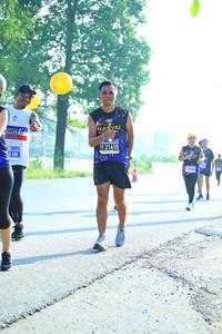 BIB: 21410
                            <button type="button" onclick="openModal(3695859)" class="btn btn-primary btn-sm float-right btn-popup" data-toggle="modal" data-target=".modal-high-quality">
                        <i class="fas fa-shopping-cart"></i> Add to Cart
                    </button>
                                            <button type="button" onclick="isThisMe(3695859, true)" class="btn btn-success btn-sm float-right btn-popup btn-isme hidden" data-toggle="tooltip" data-placement="bottom" title="นี่คือรูปของคุณใช่ไหม คลิกที่นี่เพื่อเอาเข้าอัลบั้ม">
                        <i class="fas fa-plus"></i> Add to album
                    </button>
                    <button type="button" onclick="isThisMe(3695859, false)" class="btn btn-warning btn-sm float-right btn-popup btn-isnotme hidden">
                        <i class="fas fa-ban"></i> Remove from album
                    </button>