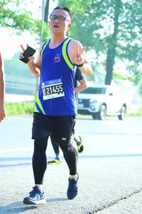 BIB: 21455
                            <button type="button" onclick="openModal(3811898)" class="btn btn-primary btn-sm float-right btn-popup" data-toggle="modal" data-target=".modal-high-quality">
                        <i class="fas fa-shopping-cart"></i> Add to Cart
                    </button>
                                            <button type="button" onclick="isThisMe(3811898, true)" class="btn btn-success btn-sm float-right btn-popup btn-isme hidden" data-toggle="tooltip" data-placement="bottom" title="นี่คือรูปของคุณใช่ไหม คลิกที่นี่เพื่อเอาเข้าอัลบั้ม">
                        <i class="fas fa-plus"></i> Add to album
                    </button>
                    <button type="button" onclick="isThisMe(3811898, false)" class="btn btn-warning btn-sm float-right btn-popup btn-isnotme hidden">
                        <i class="fas fa-ban"></i> Remove from album
                    </button>