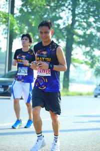 BIB: 
                            <button type="button" onclick="openModal(3704602)" class="btn btn-primary btn-sm float-right btn-popup" data-toggle="modal" data-target=".modal-high-quality">
                        <i class="fas fa-shopping-cart"></i> Add to Cart
                    </button>
                                            <button type="button" onclick="isThisMe(3704602, true)" class="btn btn-success btn-sm float-right btn-popup btn-isme hidden" data-toggle="tooltip" data-placement="bottom" title="นี่คือรูปของคุณใช่ไหม คลิกที่นี่เพื่อเอาเข้าอัลบั้ม">
                        <i class="fas fa-plus"></i> Add to album
                    </button>
                    <button type="button" onclick="isThisMe(3704602, false)" class="btn btn-warning btn-sm float-right btn-popup btn-isnotme hidden">
                        <i class="fas fa-ban"></i> Remove from album
                    </button>