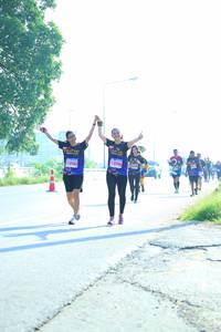 BIB: 
                            <button type="button" onclick="openModal(3699896)" class="btn btn-primary btn-sm float-right btn-popup" data-toggle="modal" data-target=".modal-high-quality">
                        <i class="fas fa-shopping-cart"></i> Add to Cart
                    </button>
                                            <button type="button" onclick="isThisMe(3699896, true)" class="btn btn-success btn-sm float-right btn-popup btn-isme hidden" data-toggle="tooltip" data-placement="bottom" title="นี่คือรูปของคุณใช่ไหม คลิกที่นี่เพื่อเอาเข้าอัลบั้ม">
                        <i class="fas fa-plus"></i> Add to album
                    </button>
                    <button type="button" onclick="isThisMe(3699896, false)" class="btn btn-warning btn-sm float-right btn-popup btn-isnotme hidden">
                        <i class="fas fa-ban"></i> Remove from album
                    </button>