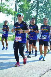 BIB: 20603, 22034
                            <button type="button" onclick="openModal(3713285)" class="btn btn-primary btn-sm float-right btn-popup" data-toggle="modal" data-target=".modal-high-quality">
                        <i class="fas fa-shopping-cart"></i> Add to Cart
                    </button>
                                            <button type="button" onclick="isThisMe(3713285, true)" class="btn btn-success btn-sm float-right btn-popup btn-isme hidden" data-toggle="tooltip" data-placement="bottom" title="นี่คือรูปของคุณใช่ไหม คลิกที่นี่เพื่อเอาเข้าอัลบั้ม">
                        <i class="fas fa-plus"></i> Add to album
                    </button>
                    <button type="button" onclick="isThisMe(3713285, false)" class="btn btn-warning btn-sm float-right btn-popup btn-isnotme hidden">
                        <i class="fas fa-ban"></i> Remove from album
                    </button>