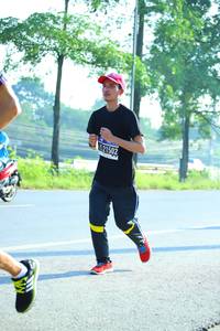 BIB: 21502
                            <button type="button" onclick="openModal(3812241)" class="btn btn-primary btn-sm float-right btn-popup" data-toggle="modal" data-target=".modal-high-quality">
                        <i class="fas fa-shopping-cart"></i> Add to Cart
                    </button>
                                            <button type="button" onclick="isThisMe(3812241, true)" class="btn btn-success btn-sm float-right btn-popup btn-isme hidden" data-toggle="tooltip" data-placement="bottom" title="นี่คือรูปของคุณใช่ไหม คลิกที่นี่เพื่อเอาเข้าอัลบั้ม">
                        <i class="fas fa-plus"></i> Add to album
                    </button>
                    <button type="button" onclick="isThisMe(3812241, false)" class="btn btn-warning btn-sm float-right btn-popup btn-isnotme hidden">
                        <i class="fas fa-ban"></i> Remove from album
                    </button>