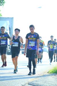 BIB: 20008, 20507, 20383
                            <button type="button" onclick="openModal(3698364)" class="btn btn-primary btn-sm float-right btn-popup" data-toggle="modal" data-target=".modal-high-quality">
                        <i class="fas fa-shopping-cart"></i> Add to Cart
                    </button>
                                            <button type="button" onclick="isThisMe(3698364, true)" class="btn btn-success btn-sm float-right btn-popup btn-isme hidden" data-toggle="tooltip" data-placement="bottom" title="นี่คือรูปของคุณใช่ไหม คลิกที่นี่เพื่อเอาเข้าอัลบั้ม">
                        <i class="fas fa-plus"></i> Add to album
                    </button>
                    <button type="button" onclick="isThisMe(3698364, false)" class="btn btn-warning btn-sm float-right btn-popup btn-isnotme hidden">
                        <i class="fas fa-ban"></i> Remove from album
                    </button>