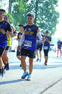 BIB: 2019, 20603
                            <button type="button" onclick="openModal(3713290)" class="btn btn-primary btn-sm float-right btn-popup" data-toggle="modal" data-target=".modal-high-quality">
                        <i class="fas fa-shopping-cart"></i> Add to Cart
                    </button>
                                            <button type="button" onclick="isThisMe(3713290, true)" class="btn btn-success btn-sm float-right btn-popup btn-isme hidden" data-toggle="tooltip" data-placement="bottom" title="นี่คือรูปของคุณใช่ไหม คลิกที่นี่เพื่อเอาเข้าอัลบั้ม">
                        <i class="fas fa-plus"></i> Add to album
                    </button>
                    <button type="button" onclick="isThisMe(3713290, false)" class="btn btn-warning btn-sm float-right btn-popup btn-isnotme hidden">
                        <i class="fas fa-ban"></i> Remove from album
                    </button>