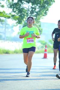 BIB: 41334
                            <button type="button" onclick="openModal(3695647)" class="btn btn-primary btn-sm float-right btn-popup" data-toggle="modal" data-target=".modal-high-quality">
                        <i class="fas fa-shopping-cart"></i> Add to Cart
                    </button>
                                            <button type="button" onclick="isThisMe(3695647, true)" class="btn btn-success btn-sm float-right btn-popup btn-isme hidden" data-toggle="tooltip" data-placement="bottom" title="นี่คือรูปของคุณใช่ไหม คลิกที่นี่เพื่อเอาเข้าอัลบั้ม">
                        <i class="fas fa-plus"></i> Add to album
                    </button>
                    <button type="button" onclick="isThisMe(3695647, false)" class="btn btn-warning btn-sm float-right btn-popup btn-isnotme hidden">
                        <i class="fas fa-ban"></i> Remove from album
                    </button>