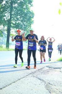 BIB: 22252
                            <button type="button" onclick="openModal(3713657)" class="btn btn-primary btn-sm float-right btn-popup" data-toggle="modal" data-target=".modal-high-quality">
                        <i class="fas fa-shopping-cart"></i> Add to Cart
                    </button>
                                            <button type="button" onclick="isThisMe(3713657, true)" class="btn btn-success btn-sm float-right btn-popup btn-isme hidden" data-toggle="tooltip" data-placement="bottom" title="นี่คือรูปของคุณใช่ไหม คลิกที่นี่เพื่อเอาเข้าอัลบั้ม">
                        <i class="fas fa-plus"></i> Add to album
                    </button>
                    <button type="button" onclick="isThisMe(3713657, false)" class="btn btn-warning btn-sm float-right btn-popup btn-isnotme hidden">
                        <i class="fas fa-ban"></i> Remove from album
                    </button>