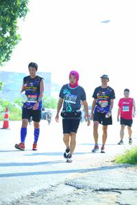 BIB: 40982
                            <button type="button" onclick="openModal(3813218)" class="btn btn-primary btn-sm float-right btn-popup" data-toggle="modal" data-target=".modal-high-quality">
                        <i class="fas fa-shopping-cart"></i> Add to Cart
                    </button>
                                            <button type="button" onclick="isThisMe(3813218, true)" class="btn btn-success btn-sm float-right btn-popup btn-isme hidden" data-toggle="tooltip" data-placement="bottom" title="นี่คือรูปของคุณใช่ไหม คลิกที่นี่เพื่อเอาเข้าอัลบั้ม">
                        <i class="fas fa-plus"></i> Add to album
                    </button>
                    <button type="button" onclick="isThisMe(3813218, false)" class="btn btn-warning btn-sm float-right btn-popup btn-isnotme hidden">
                        <i class="fas fa-ban"></i> Remove from album
                    </button>