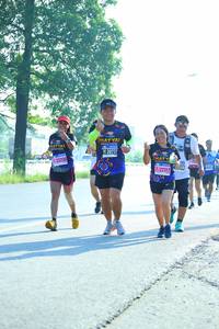 BIB: 
                            <button type="button" onclick="openModal(3707037)" class="btn btn-primary btn-sm float-right btn-popup" data-toggle="modal" data-target=".modal-high-quality">
                        <i class="fas fa-shopping-cart"></i> Add to Cart
                    </button>
                                            <button type="button" onclick="isThisMe(3707037, true)" class="btn btn-success btn-sm float-right btn-popup btn-isme hidden" data-toggle="tooltip" data-placement="bottom" title="นี่คือรูปของคุณใช่ไหม คลิกที่นี่เพื่อเอาเข้าอัลบั้ม">
                        <i class="fas fa-plus"></i> Add to album
                    </button>
                    <button type="button" onclick="isThisMe(3707037, false)" class="btn btn-warning btn-sm float-right btn-popup btn-isnotme hidden">
                        <i class="fas fa-ban"></i> Remove from album
                    </button>