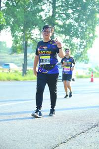 BIB: 10107, 1214
                            <button type="button" onclick="openModal(3808742)" class="btn btn-primary btn-sm float-right btn-popup" data-toggle="modal" data-target=".modal-high-quality">
                        <i class="fas fa-shopping-cart"></i> Add to Cart
                    </button>
                                            <button type="button" onclick="isThisMe(3808742, true)" class="btn btn-success btn-sm float-right btn-popup btn-isme hidden" data-toggle="tooltip" data-placement="bottom" title="นี่คือรูปของคุณใช่ไหม คลิกที่นี่เพื่อเอาเข้าอัลบั้ม">
                        <i class="fas fa-plus"></i> Add to album
                    </button>
                    <button type="button" onclick="isThisMe(3808742, false)" class="btn btn-warning btn-sm float-right btn-popup btn-isnotme hidden">
                        <i class="fas fa-ban"></i> Remove from album
                    </button>