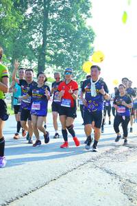 BIB: 245, 1831
                            <button type="button" onclick="openModal(3713765)" class="btn btn-primary btn-sm float-right btn-popup" data-toggle="modal" data-target=".modal-high-quality">
                        <i class="fas fa-shopping-cart"></i> Add to Cart
                    </button>
                                            <button type="button" onclick="isThisMe(3713765, true)" class="btn btn-success btn-sm float-right btn-popup btn-isme hidden" data-toggle="tooltip" data-placement="bottom" title="นี่คือรูปของคุณใช่ไหม คลิกที่นี่เพื่อเอาเข้าอัลบั้ม">
                        <i class="fas fa-plus"></i> Add to album
                    </button>
                    <button type="button" onclick="isThisMe(3713765, false)" class="btn btn-warning btn-sm float-right btn-popup btn-isnotme hidden">
                        <i class="fas fa-ban"></i> Remove from album
                    </button>