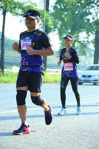 BIB: 2184, 41390
                            <button type="button" onclick="openModal(3812308)" class="btn btn-primary btn-sm float-right btn-popup" data-toggle="modal" data-target=".modal-high-quality">
                        <i class="fas fa-shopping-cart"></i> Add to Cart
                    </button>
                                            <button type="button" onclick="isThisMe(3812308, true)" class="btn btn-success btn-sm float-right btn-popup btn-isme hidden" data-toggle="tooltip" data-placement="bottom" title="นี่คือรูปของคุณใช่ไหม คลิกที่นี่เพื่อเอาเข้าอัลบั้ม">
                        <i class="fas fa-plus"></i> Add to album
                    </button>
                    <button type="button" onclick="isThisMe(3812308, false)" class="btn btn-warning btn-sm float-right btn-popup btn-isnotme hidden">
                        <i class="fas fa-ban"></i> Remove from album
                    </button>