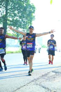 BIB: 40788
                            <button type="button" onclick="openModal(3707824)" class="btn btn-primary btn-sm float-right btn-popup" data-toggle="modal" data-target=".modal-high-quality">
                        <i class="fas fa-shopping-cart"></i> Add to Cart
                    </button>
                                            <button type="button" onclick="isThisMe(3707824, true)" class="btn btn-success btn-sm float-right btn-popup btn-isme hidden" data-toggle="tooltip" data-placement="bottom" title="นี่คือรูปของคุณใช่ไหม คลิกที่นี่เพื่อเอาเข้าอัลบั้ม">
                        <i class="fas fa-plus"></i> Add to album
                    </button>
                    <button type="button" onclick="isThisMe(3707824, false)" class="btn btn-warning btn-sm float-right btn-popup btn-isnotme hidden">
                        <i class="fas fa-ban"></i> Remove from album
                    </button>